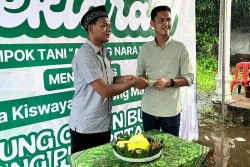 Puluhan Petani Tanaman Landscape di Sleman Dukung Harda-Danang di Pilkada 2024