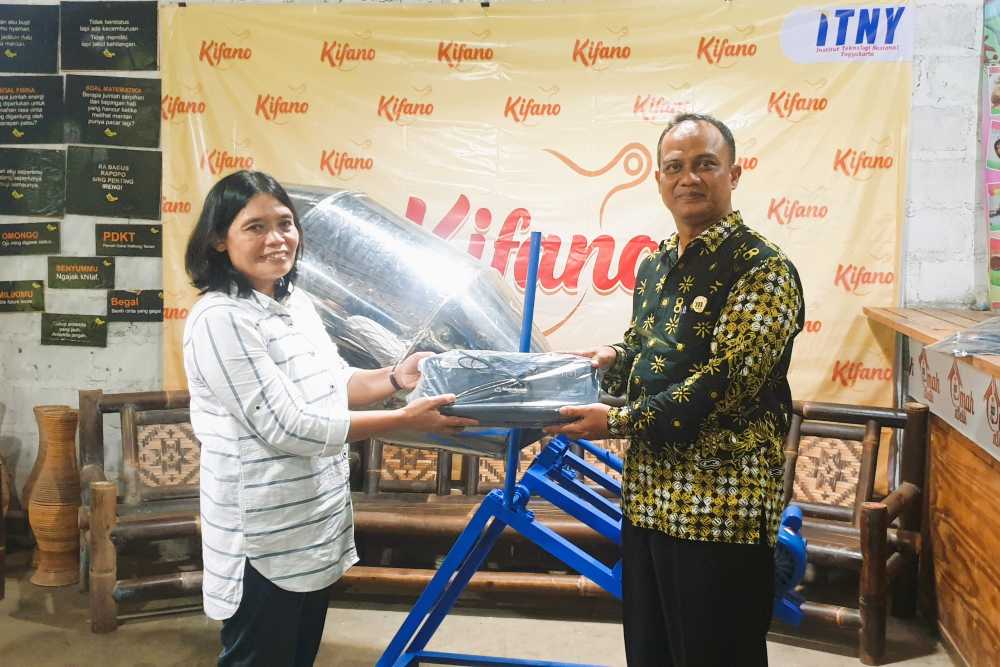 Dukung Peningkatan Produksi, ITNY Berikan Bantuan Teknologi Tepat Guna untuk Usaha Mikro