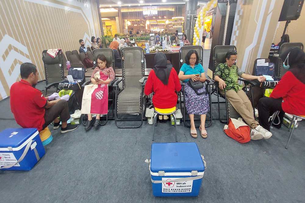 Rayakan HUT Ke-24, Epson Indonesia Gelar Donor Darah di Plaza Ambarrukmo