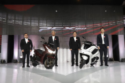 New Honda PCX160 Semakin Berkelas dengan Kecanggihan Menyeluruh