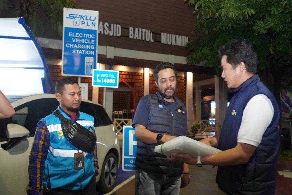 Pantau Kesiapan Charging Station EV Jelang Nataru, PLN dan Serikat Pekerja Lakukan Turing Eventure Kunjungi Jateng DIY