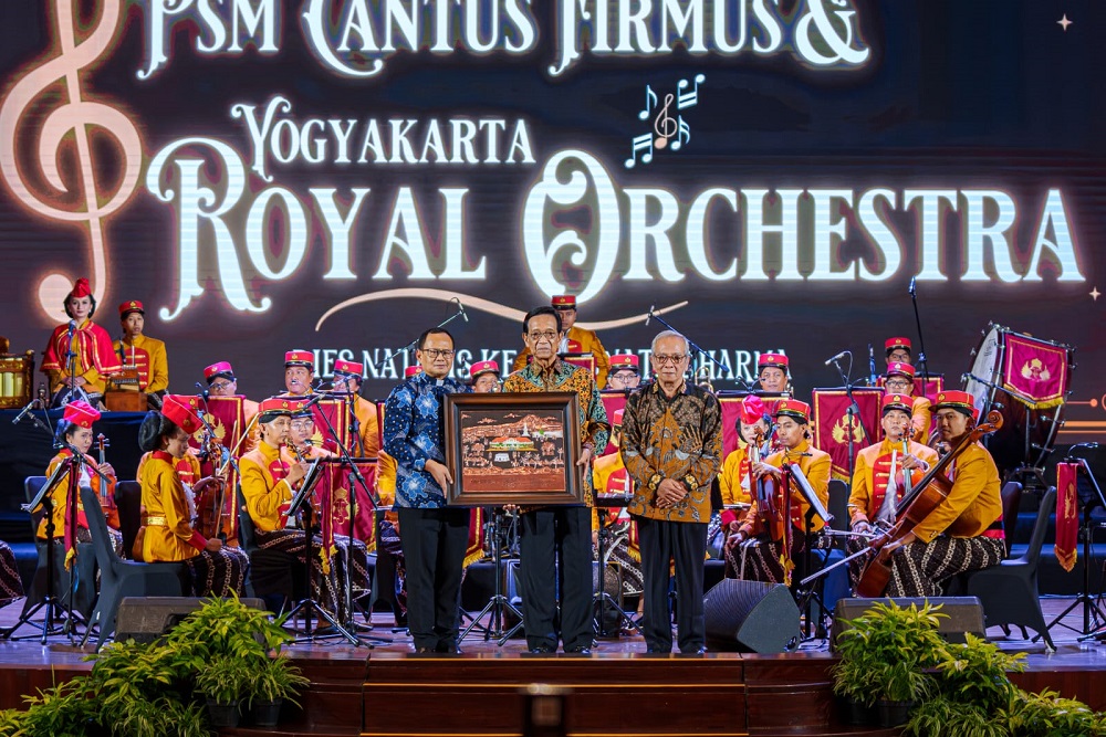 Konser Kolaborasi PSM Cantus Firmus Bersama dengan Yogyakarta Royal Orchestra Memeriahkan Dies Natalis ke-69 Sanata Dharma.