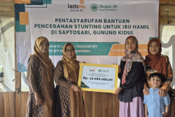 PWA DIY Salurkan Bantuan Pencegahan Stunting untuk Ibu Hamil di Saptosari Gunungkidul