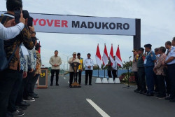 Resmikan Jalan Layang Madukoro Semarang, Prabowo Harap Dapat Meningkatkan Ekonomi di Jateng