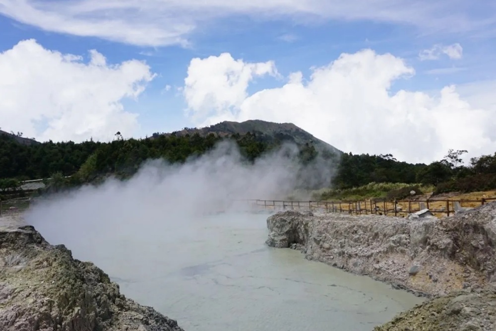 Status Gunung Dieng Kini Waspada, Masyarakat Diminta Berhati-hati