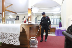 Pastikan Keamanan Natal, Polres Kulonprogo Sterilisasi 7 Gereja