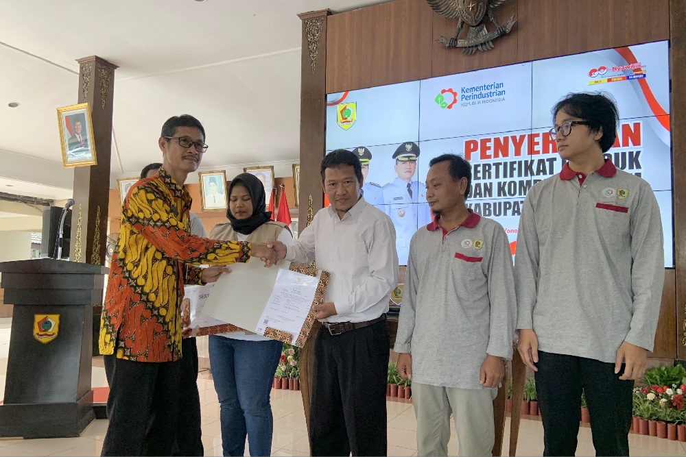 Ratusan IKM di Kabupaten Wonogiri Terima Sertifikat Produk, Pelatihan dan Kompetensi