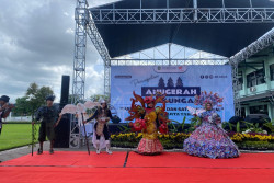 Kreativitas Mahasiswa KKN UAD: Masuk 5 Besar Lomba Fashion Show Bank Sampah Tingkat Kota Yogyakarta