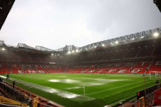 Viral, Stadion Old Trafford Bocor dab Diserbu Hama Tikus