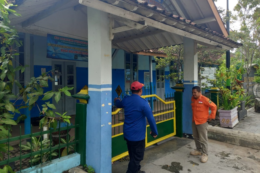 Banjir Rendam 2 Sekolah di Kulonprogo