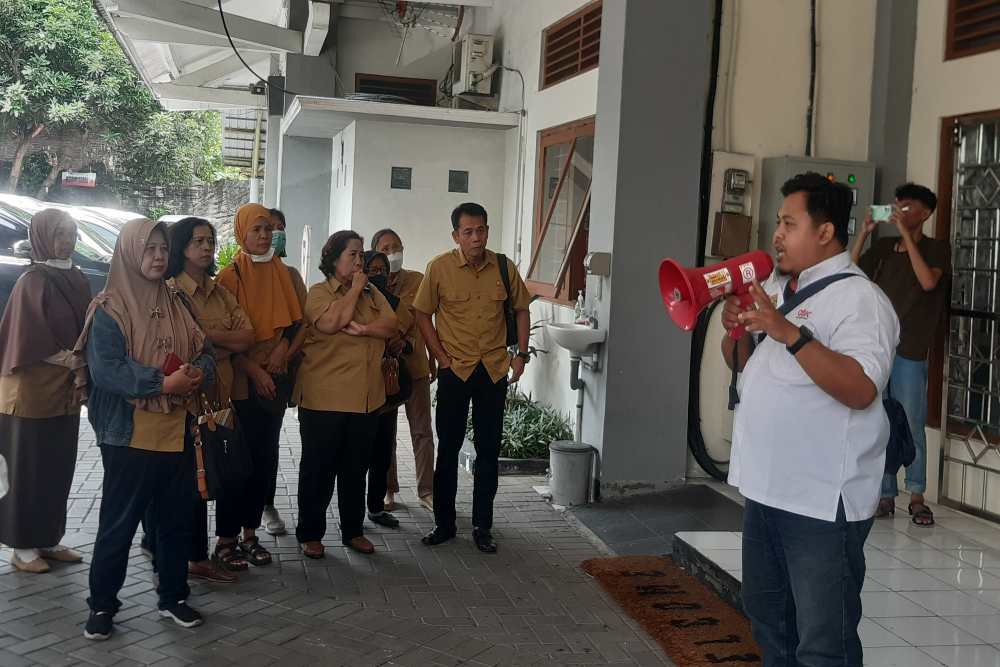 Advokasi Pekerja Korban PHK, Pengurus Serikat Pekerja BUMD di Jogja Malah Kena Union Busting