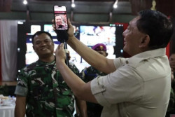 Prabowo Sapa Ribuan Prajurit yang Bertugas di Papua saat Perayaan Tahun Baru 2025