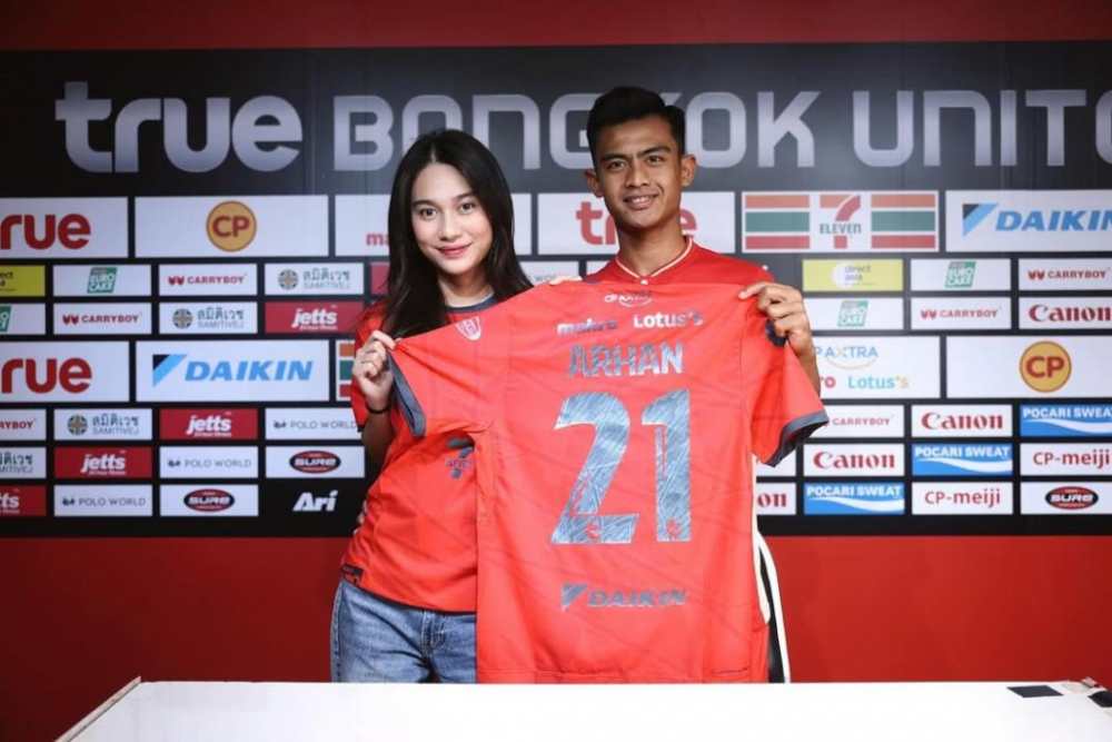 Pratama Arhan Resmi Gabung Bangkok United, Asnawi: Sampai Bertemu di Lapangan