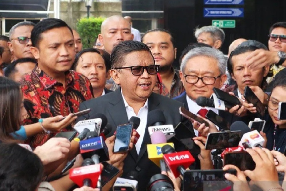 Penuhi Panggilan KPK, Sekjen PDIP Hasto Kristiyanto Sampaikan Surat Praperadilan