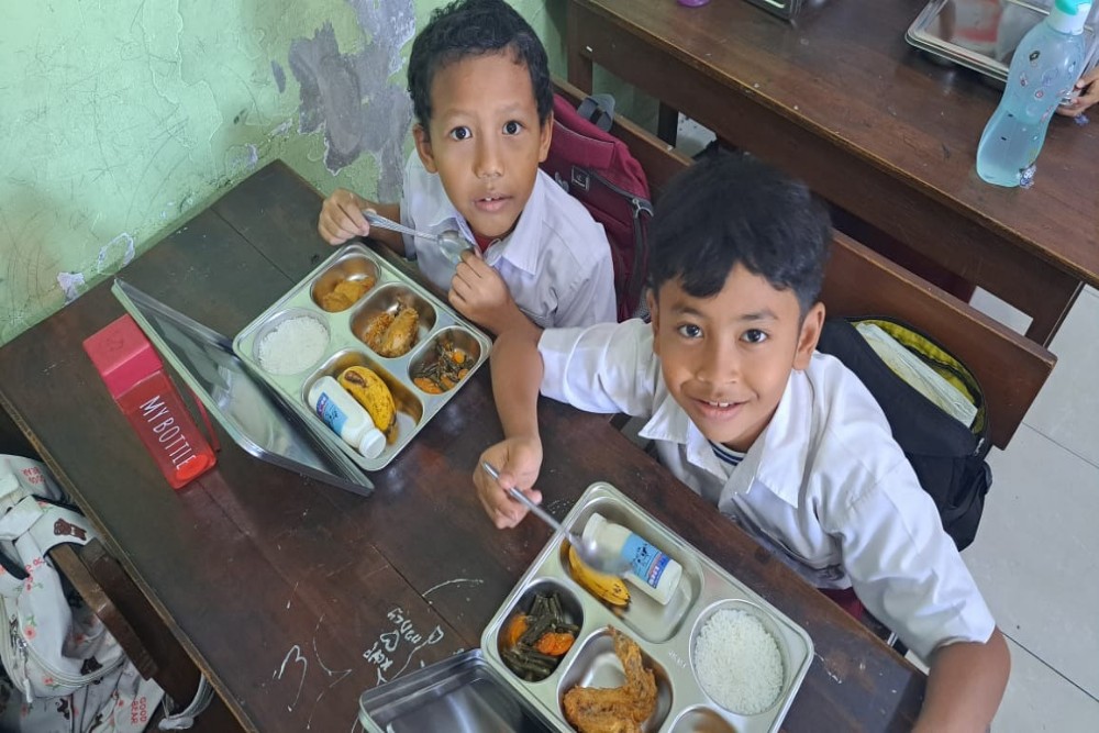 Pertama di DIY, Ribuan Siswa di Depok Sleman Mulai Menikmati Program Makan Bergizi Gratis