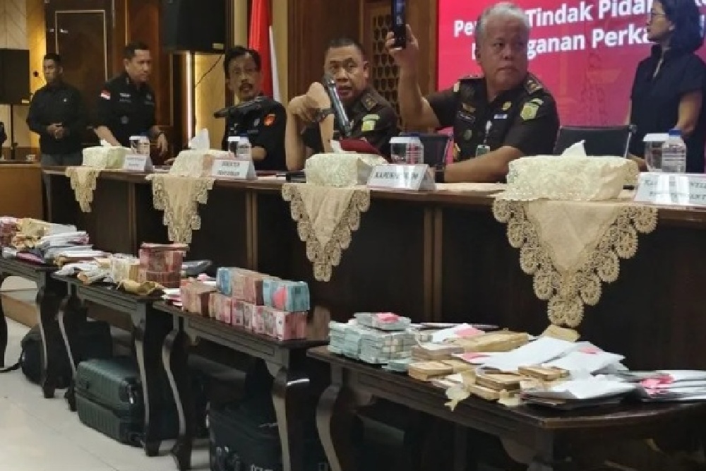 Kejagung Bakal Telusuri Aliran Uang Rp21 Miliar di Rumah Eks Ketua PN Surabaya