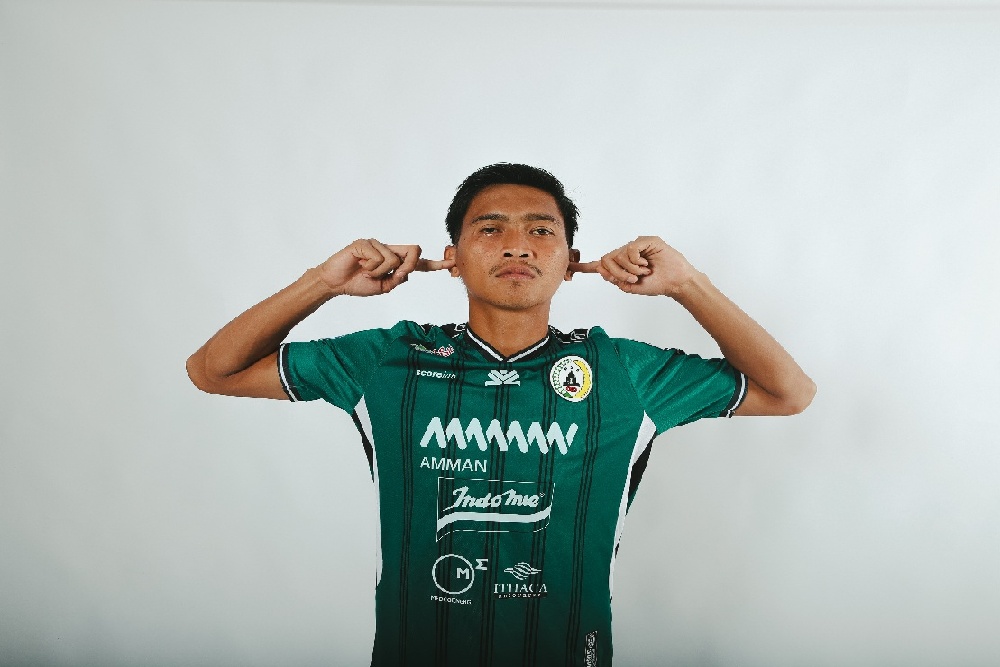 Gelandang Tangguh Jayus Hariono Resmi Bergabung ke PSS Sleman dengan Status Pinjaman