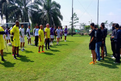 PSS Gelar Latihan Penyelesaian Akhir, Suporter Datangi Lapangan Pakembinangun