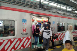 Update Jadwal KRL Solo Jogja Hari Ini 6 Februari 2025, Berangkat dari Stasiun Palur dan Solo Balapan