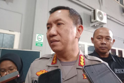 Pelaku Vandalisme Tulisan Adili Jokowi di Jogja Diburu Polisi