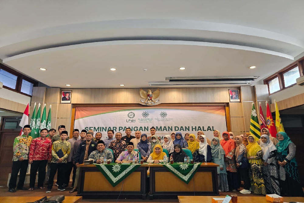 Gelar Seminar Halal, LP4H PWM DIY Ingatkan Standar Pangan untuk Rumah Sakit dan Pesantren