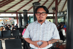 Anggota DPRD DIY Raden Stevanus Soroti Delay Pesawat Menuju dan Keluar Yogyakarta