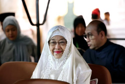 Ziarah ke Makam Nabi Muhammad SAW, Megawati Doakan Bangsa