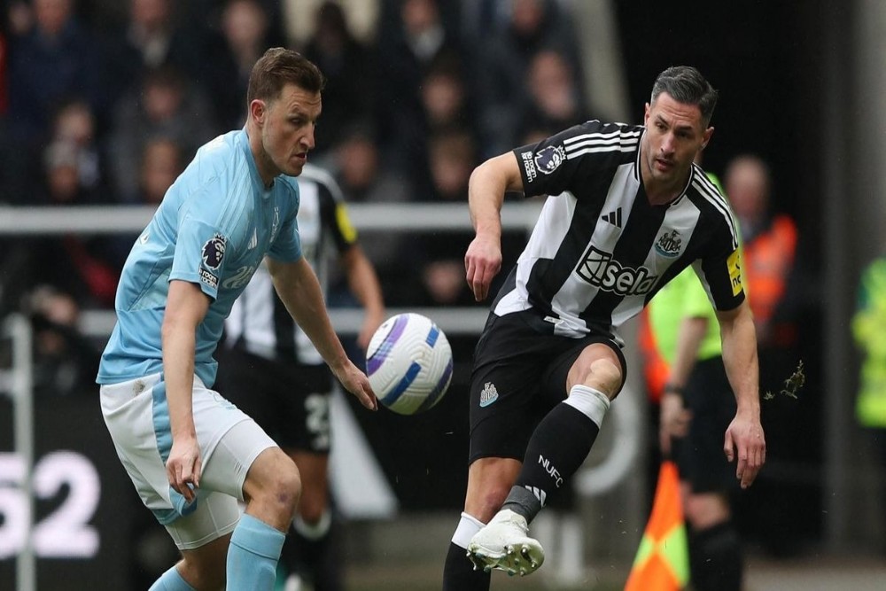 Hasil Liga Inggris Newcastle vs Nottm Forest: Skor 4-3