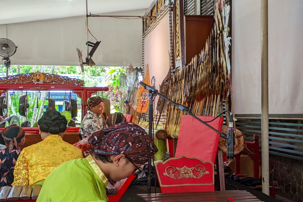 Begini Cara Mengenalkan Seni Pedalangan Pada Anak