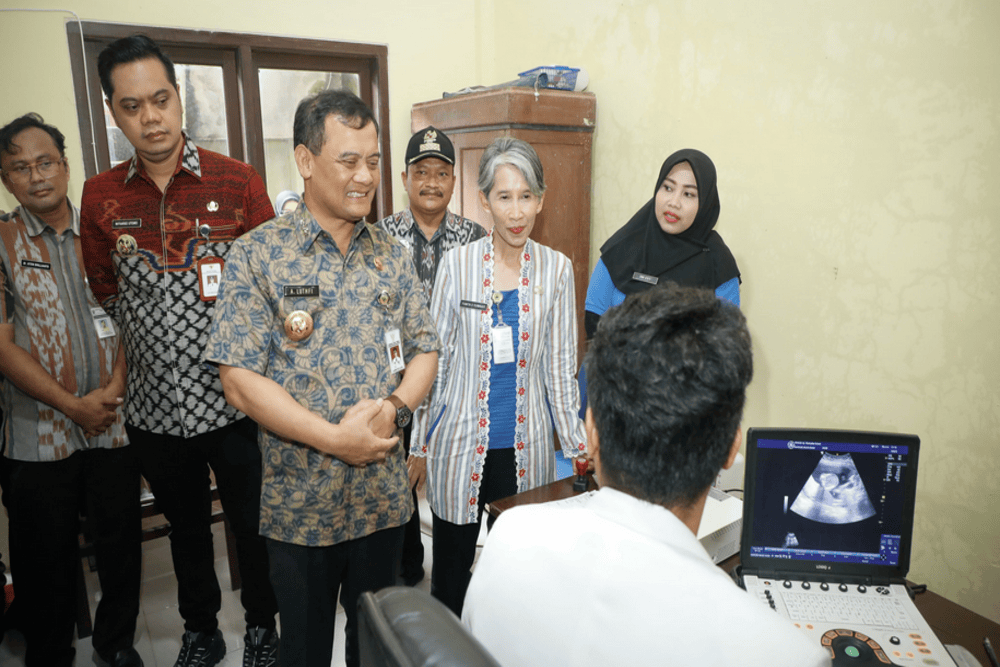 Ahmad Luthfi Luncurkan Program Speling, Warga Bisa Periksa Kesehatan Gratis di Balai Desa