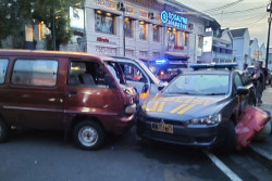 Kronologi Mobil Patroli Polisi Ditabrak Carry dan Grand Max di Malioboro