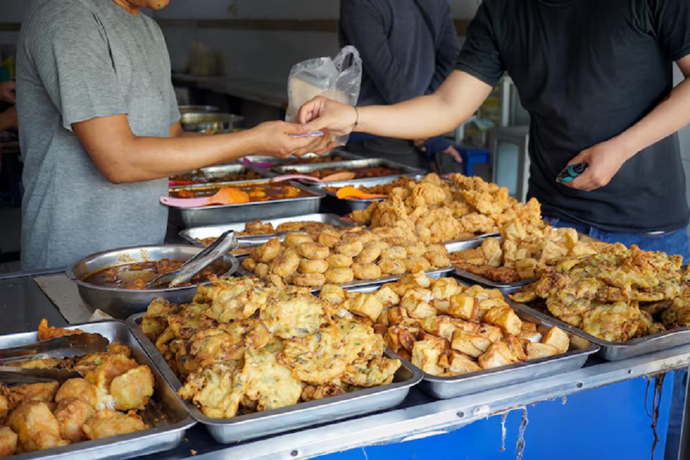 Berbuka Puasa Jangan Diawali Makan Gorengan, Ini Penjelasan Pakar Kesehatan