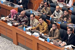 Kementerian Komdigi Ungkap Perlu Ada Pengaturan Model Penggabungan TVRI, RRI dan ANTARA