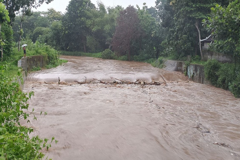 Banjir Melanda Wukirsari Imogiri Bantul Senin Siang Akibat Luapan Kali Celeng