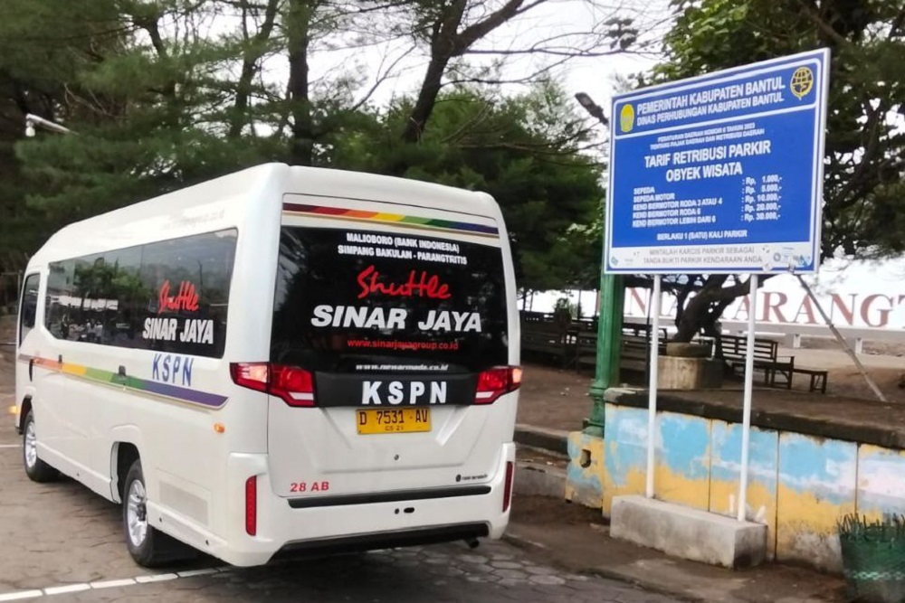 Bus Pengganti DAMRI Rute Malioboro-Pantai Parangtritis Mulai Beroperasi, Tiket Rp12 Ribu