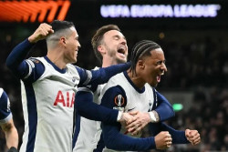 Hasil Pertandingan Tottenham vs AZ, Skor 3-1 Spurs Lolos ke Perempat Final Liga Europa