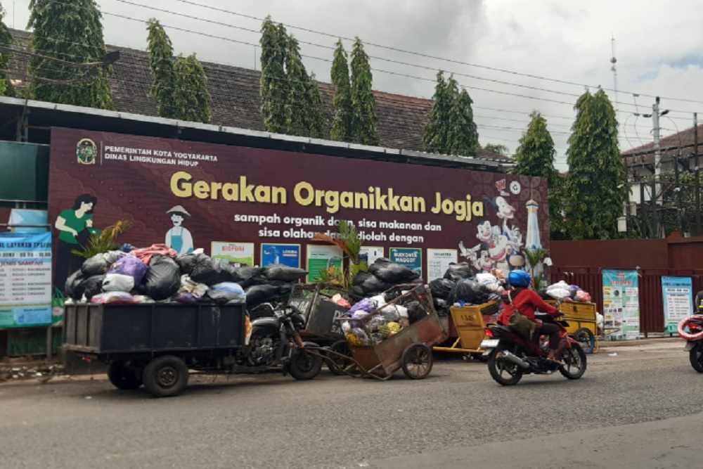 Biopori Hingga Carbonizer Serap Sampah di Ngupasan Jogja