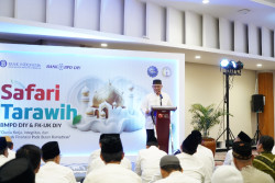 OJK DIY Tekankan Integritas Sebagai Pondasi Bekerja dalam Safari Tarawih BMPD DIY dan FK-IJK DIY