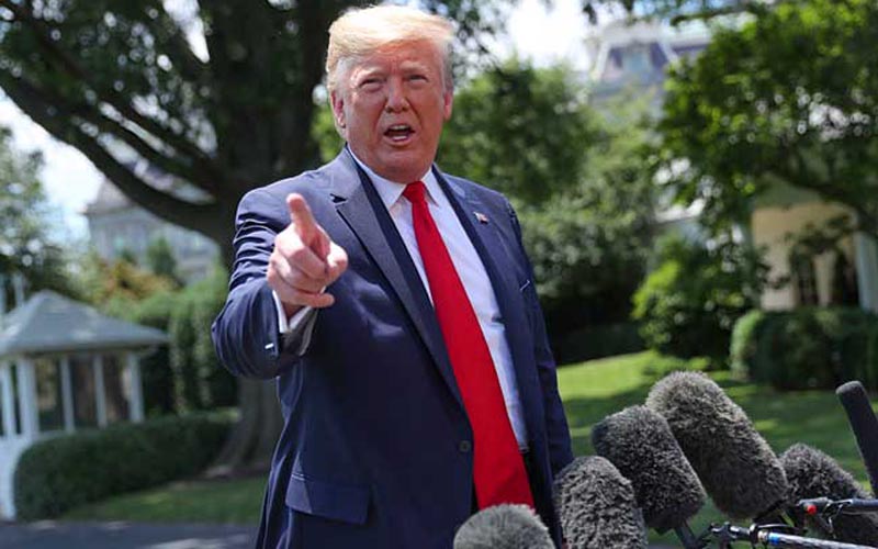 Gedung Putih Ungkap Alasan Rusia dan Korut Tak Kena Tarif Trump