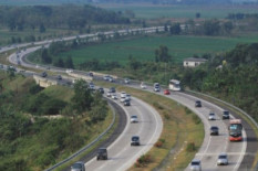 Hari Ini One Way Jalan Tol Arah ke Jakarta, Lalu Lintas Tujuan Jawa Tengah Dialihkan ke Pantura