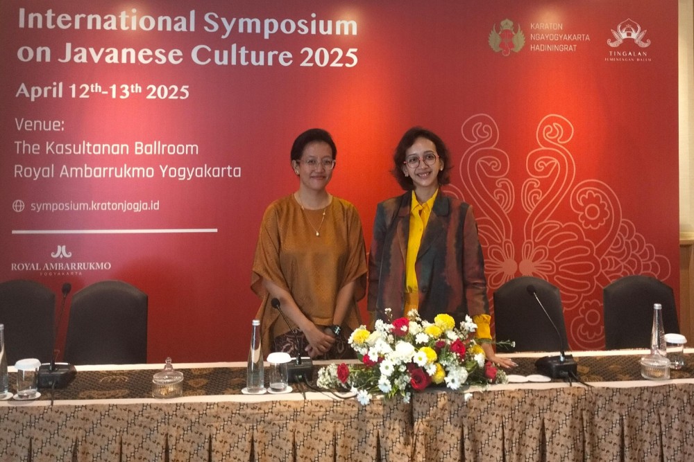 Aparatur Nagari Ngayogyakarta Dibahas dalam Simposium Dihadiri Peneliti Berbagai Negara