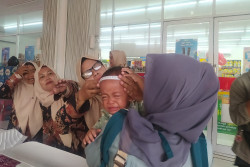 Alfamart Sahabat Posyandu Digelar di Goa Selarong untuk Menurunkan Angka Stunting