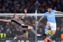 Hajar Everton 2-1, Manchester City Naik ke Peringkat Keempat Liga Inggris
