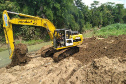 Antisipasi Banjir Susulan, Perbaikan Tanggul Sungai Serang Kulonprogo Dimulai