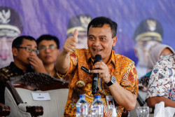 Ahmad Luthfi Berhasil Kembalikan Status Bandara Ahmad Yani Jadi Internasional