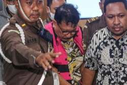 Istri dan anak Zarof Ricar Mengaku Tidak Tahu Asal Uang Rp1 Triliun dan Emas 51 Kg yang Disita Kejagung