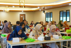 Dongkrak Penjualan, UMKM Kebumen Diajari Pentingnya Program Loyalitas bagi Pelanggan