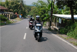 Girls Gone Ride Riding Spesial Hari Kartini Bersama New Honda PCX160 RoadSync