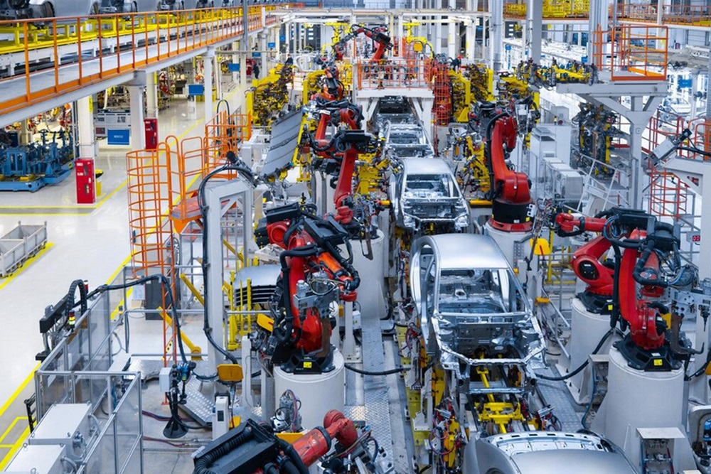 Polytron Jadwalkan Peluncuran Mobil Listrik Produksi Pertama