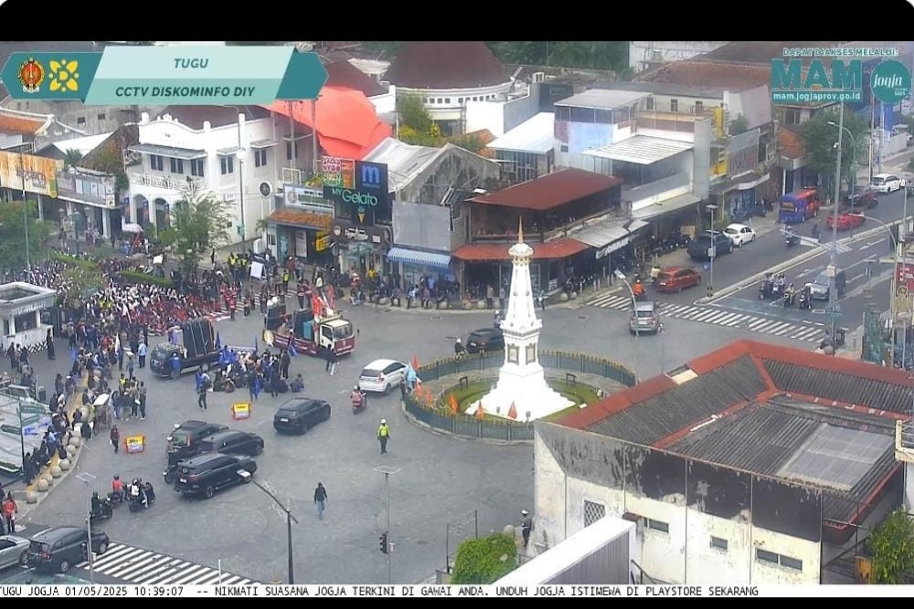 Demo Hari Buruh 1 Mei 2025 di Jogja: Massa Aksi Mulai Penuhi Simpang Tugu Jogja
